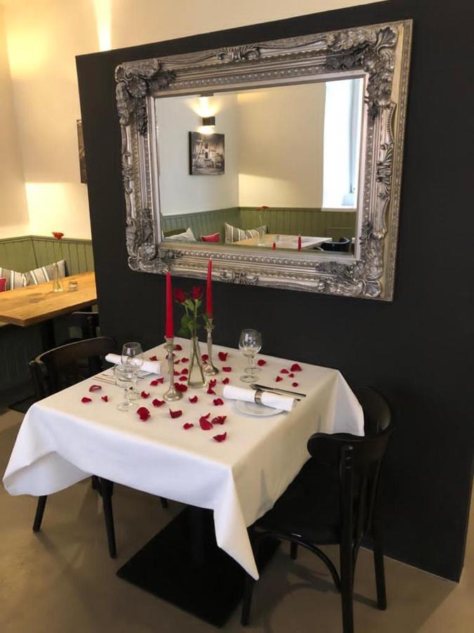 Hotel Restaurant Goldenes Ross Göllheim エクステリア 写真